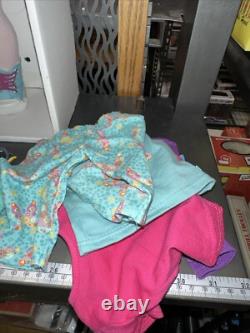 Retired American Girl Mia 18 Doll with Clothing and Accessories with Box (C11)
