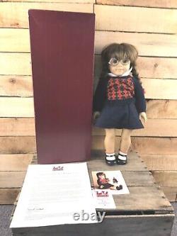 Retired American Girl Pleasant Company Molly White Body Doll with Box 1986