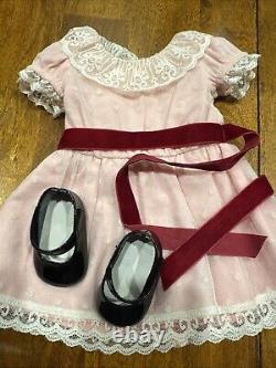 Samantha Parkington American Girl Doll Collectable With Outfit Great