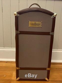 VG Pleasant Company American Girl Samantha Steamer Trunk Wardrobe Closet Case