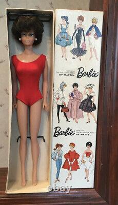 VINTAGE 1960s BRUNETTE BUBBLECUT BARBIE With AMERICAN GIRL FACE IN ORIGINAL BOX