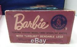 VINTAGE BARBIE RARE SWIRL on AMERICAN GIRL BEND LEG DOLL BODY BLONDE 1070 with BOX