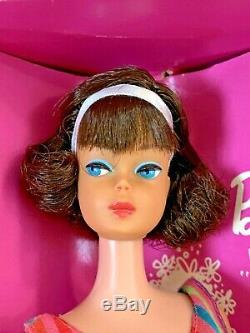 Vintage American Girl Brunette Side Part Barbie Doll w Box OSS Stand Pamphlet