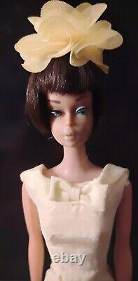 Vintage barbie american girl brunette