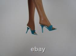 Vtg 60's Barbie American Girl Doll Brunette Bendable Legs with Swimsuit & Heels